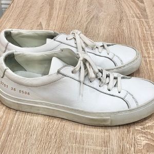 Achilles Low Common Projects size 6